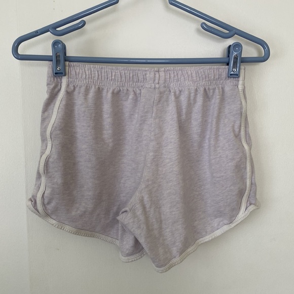 Girls Nike Shorts Size L Large Light Purple - Picture 4 of 5